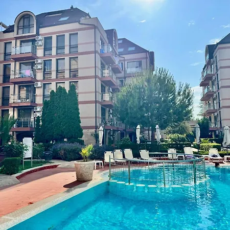 B48 In Tarsis Club Complex