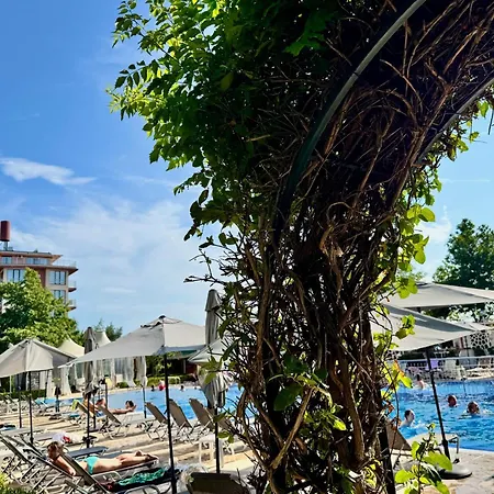 B48 In Tarsis Club Complex Διαμέρισμα *