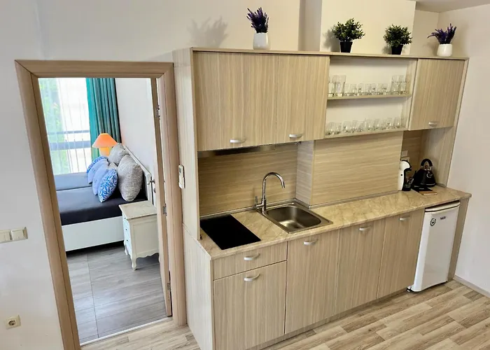 B48 In Tarsis Club Complex アパート