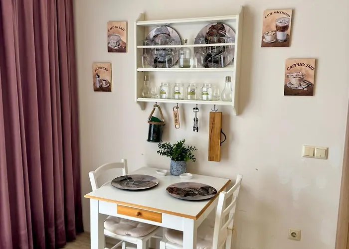 B48 In Tarsis Club Complex Lejlighed *