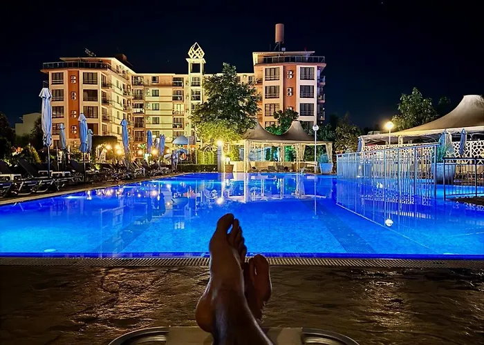 B48 In Tarsis Club Complex Lejlighed *