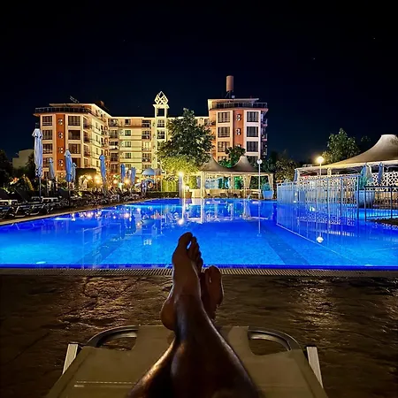 B48 In Tarsis Club Complex Z Widokiem Na Basen Lägenhet *